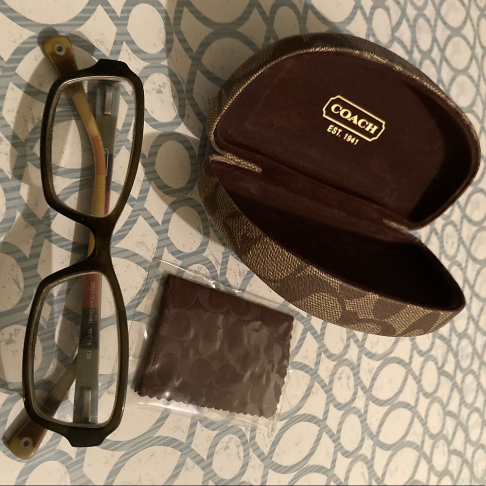 Coach Eyeglasses HC6010, Case and Cloth